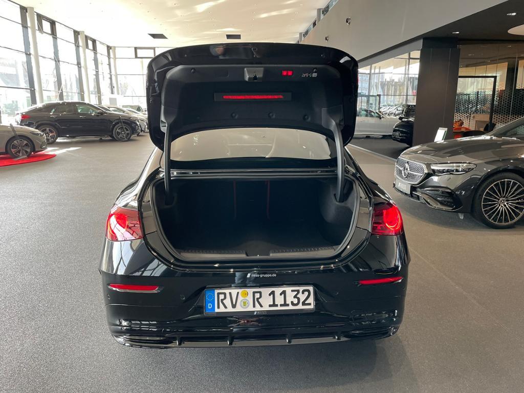 Mercedes-Benz CLA 200 AMG Line