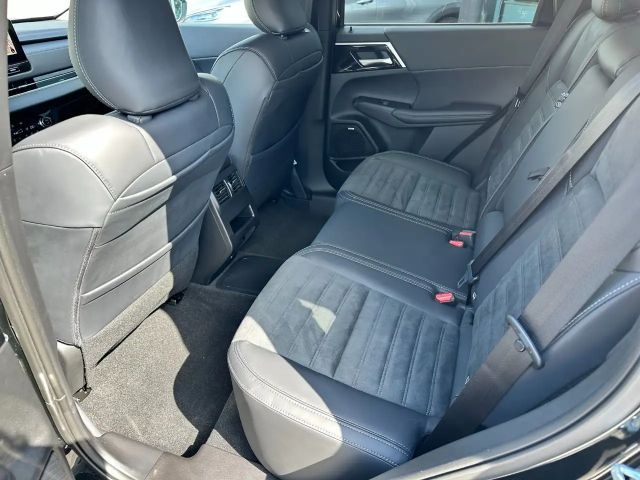 Mitsubishi Outlander Intense PHEV