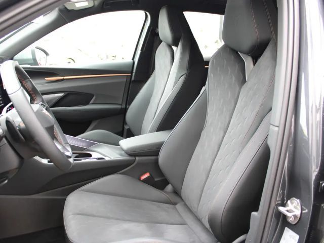 Cupra Terramar 1.5 e-Hybrid