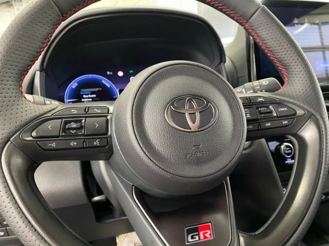 Toyota Yaris Cross GR Hybride