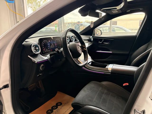 Mercedes-Benz C 220 AMG Line C 220 d Sedan