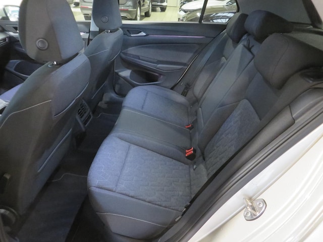 Volkswagen Golf 1.5 TSI Golf VIII Move