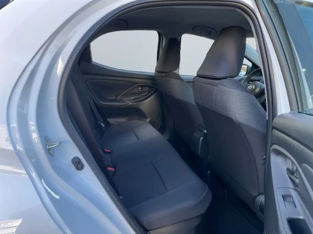 Toyota Yaris Hatchback Hybride Team D