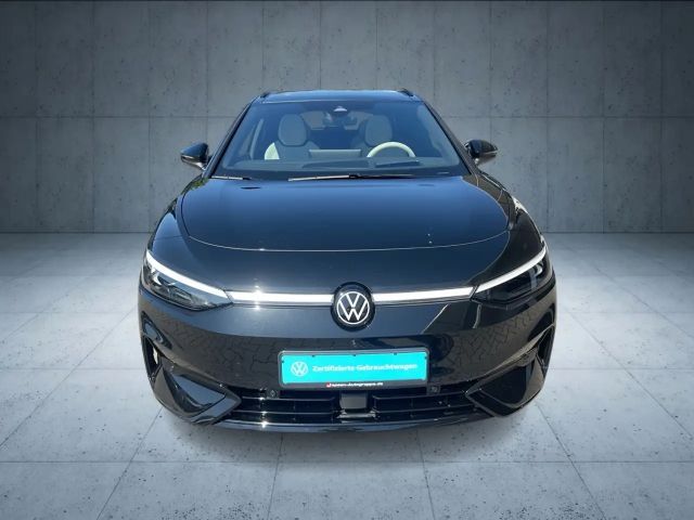 Volkswagen ID.7 Pro Tourer