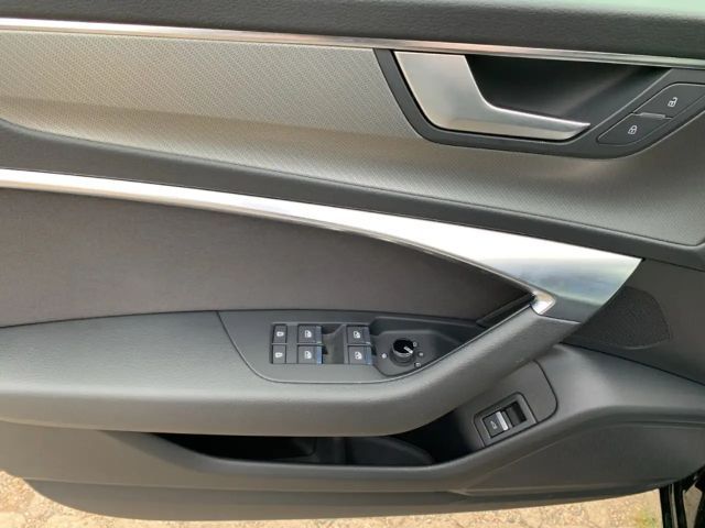 Audi A6 45 TFSI Avant Quattro Sedan Sport