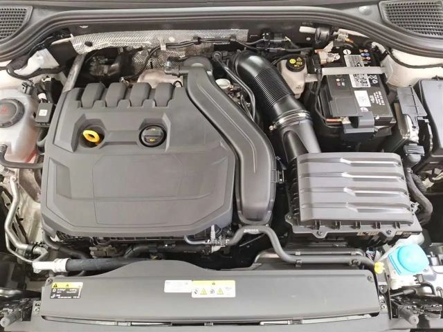 Volkswagen Golf 1.5 TSI Life