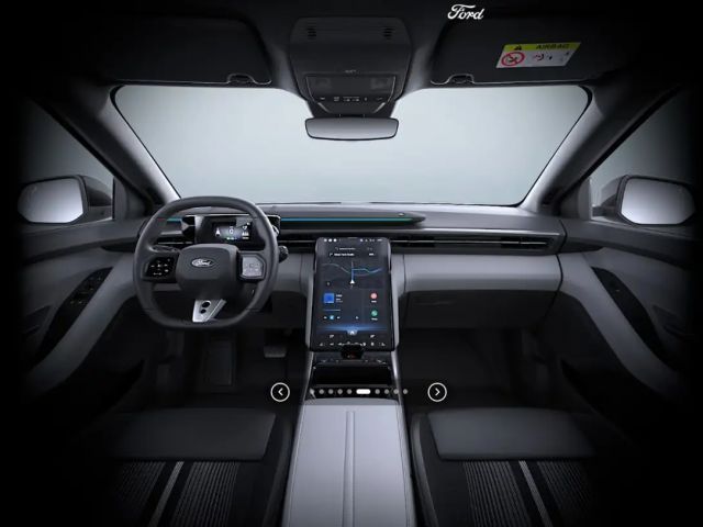 Ford Capri AWD Extended range Premium