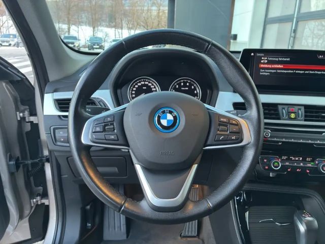 BMW X1 xDrive25e