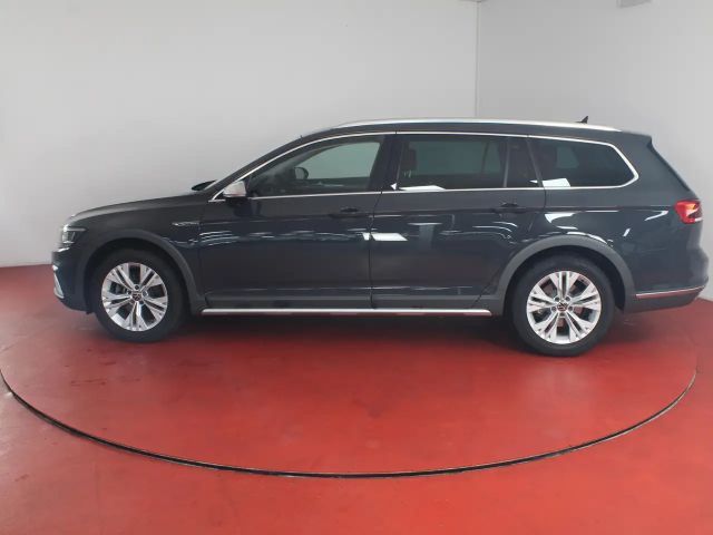 Volkswagen Passat 2.0 TDI AllTrack DSG
