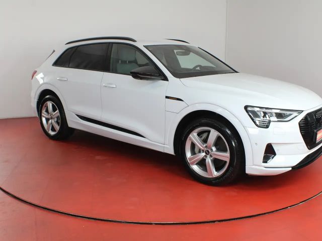Audi e-tron 55 S-Line