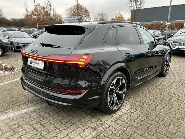 Audi e-tron Quattro