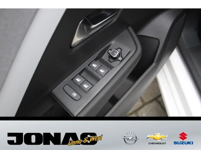 Opel Astra 1.2 Turbo Edition Sports Tourer