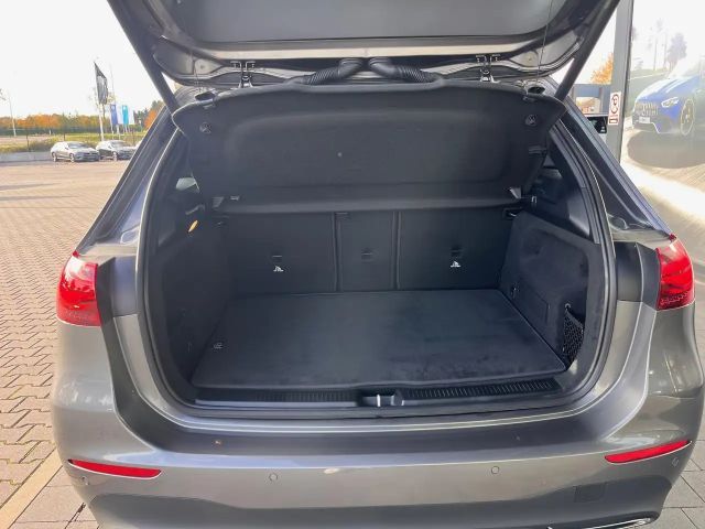 Mercedes-Benz B 180 Luxury Line