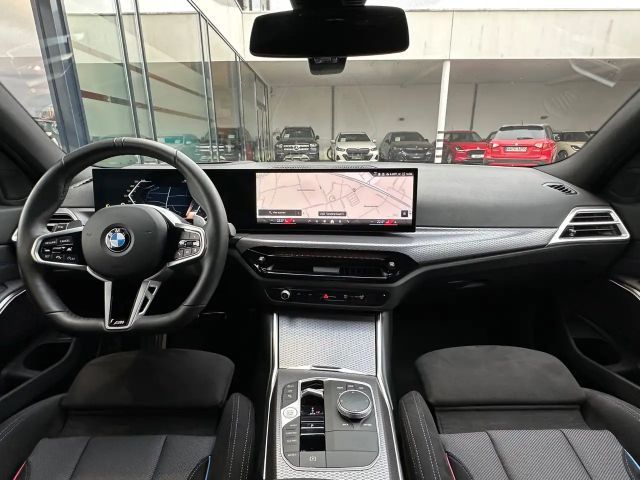 BMW 330 330d M-Sport Touring xDrive