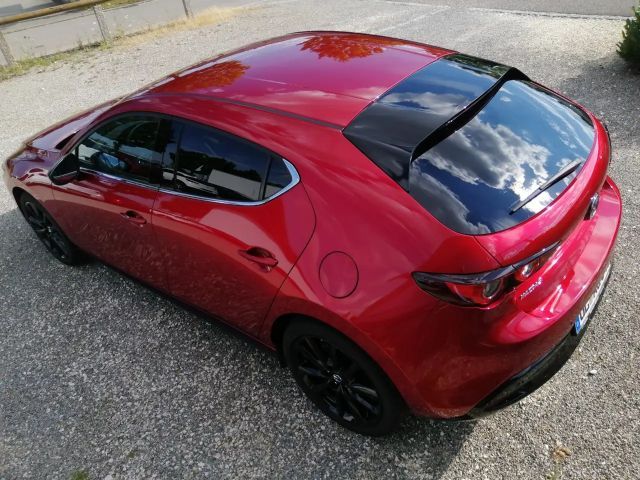 Mazda 3 2.5L SkyActiv e-Skyactiv