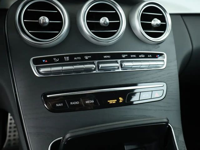 Mercedes-Benz C 300 AMG Line Cabriolet