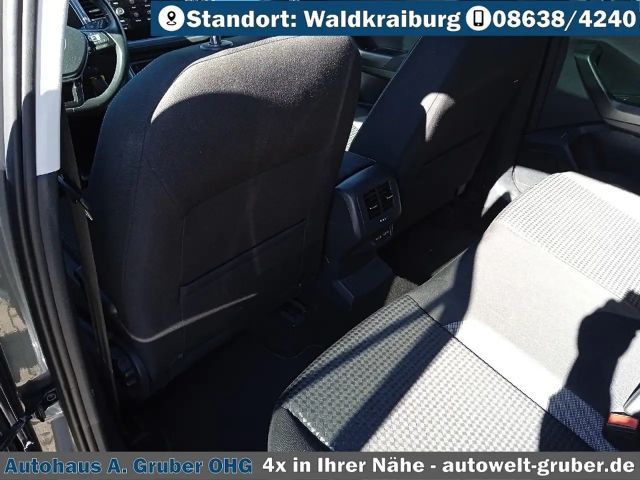 Volkswagen T-Roc ACTIVE Automatik+LED+8fach+Navi