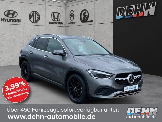 Mercedes-Benz GLA 250 4MATIC Progressive