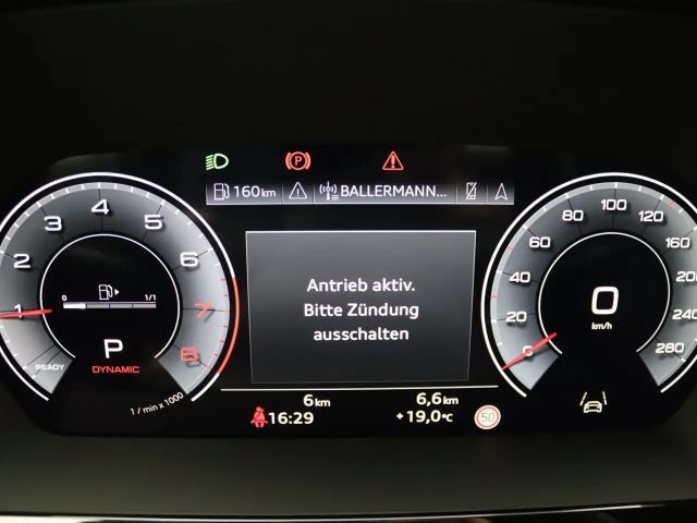 Audi A3 35 TFSI S-Line S-Tronic Sedan