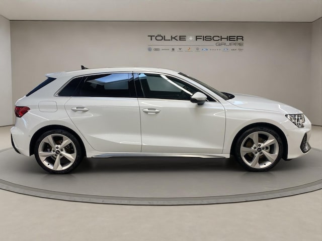 Audi A3 30 TFSI S-Line S-Tronic Sportback