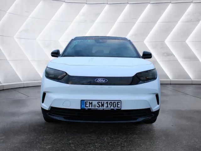 Ford Capri Premium RWD