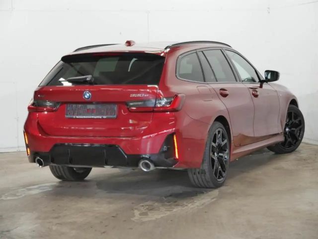 BMW 330 M-Sport xDrive