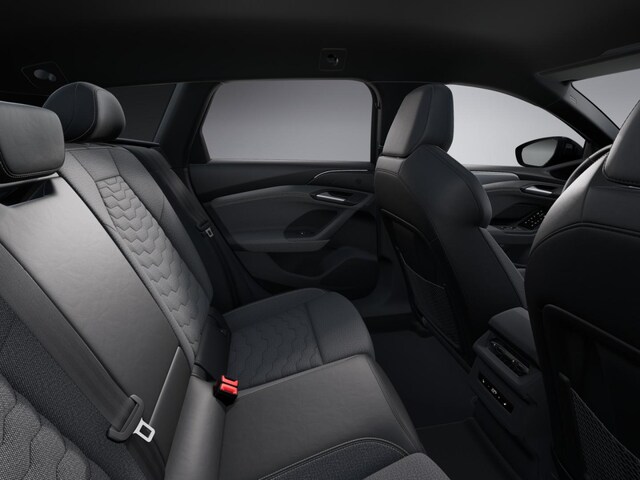 Audi A6 e-tron Avant Quattro