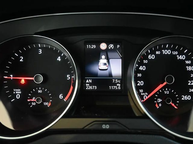 Volkswagen Passat Business Variant