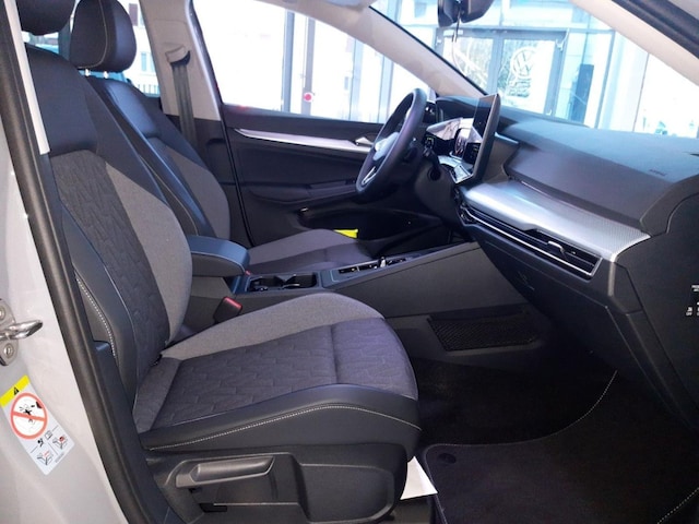 Volkswagen Golf DSG Life Variant