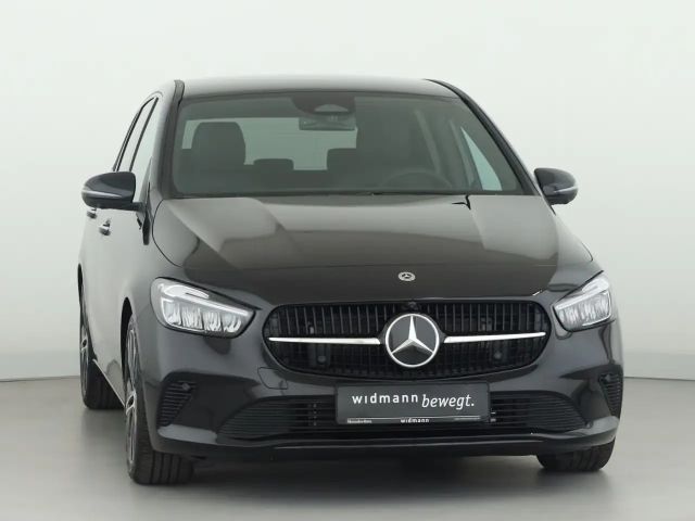Mercedes-Benz B 200 B 200 d