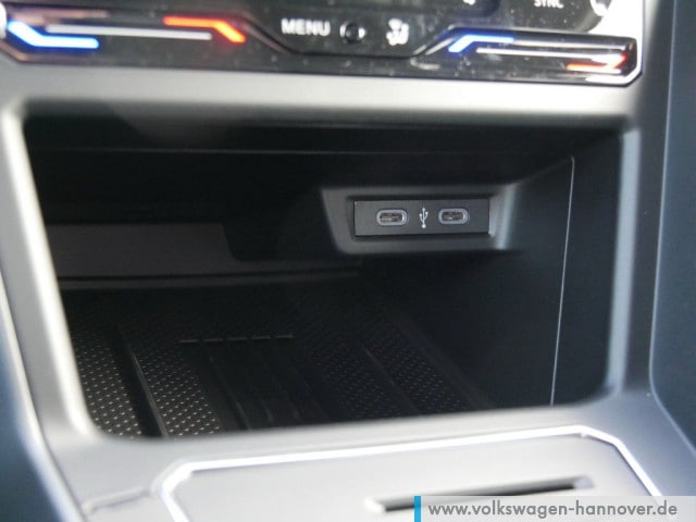 Volkswagen Taigo 1.0 TSI DSG IQ.Drive R-Line