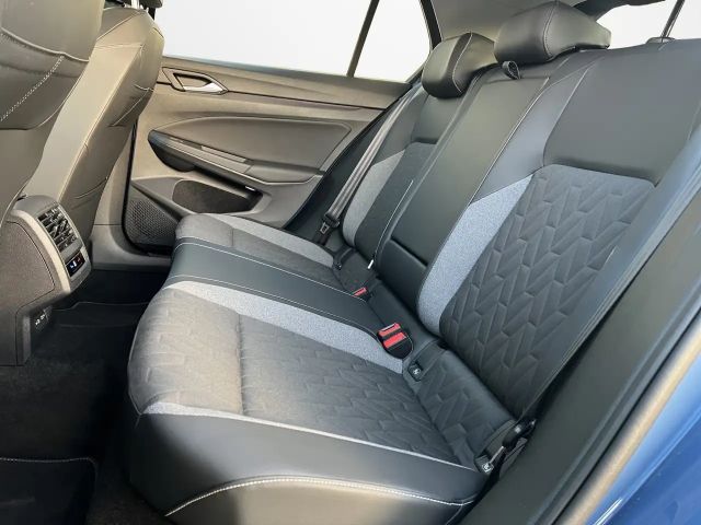 Volkswagen Golf 1.5 TSI