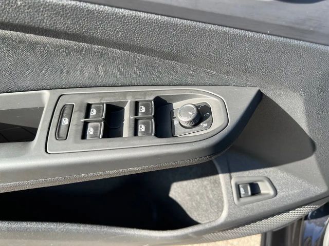 Volkswagen Golf DSG Style Variant