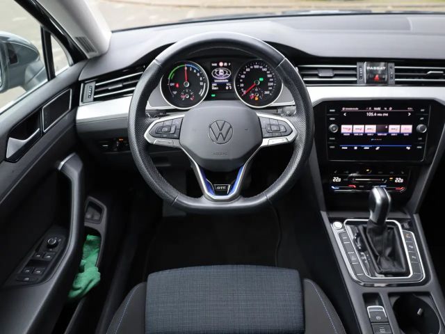 Volkswagen Passat GTE Variant