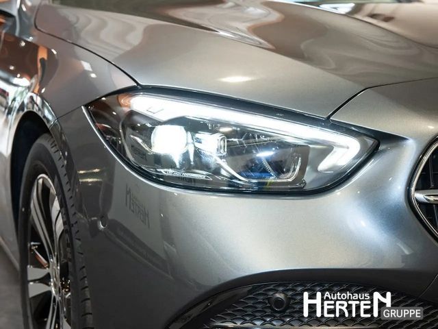 Mercedes-Benz C 200 AVANTGARDE Estate