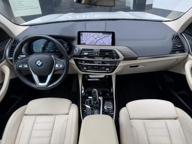 BMW X3 xDrive30e