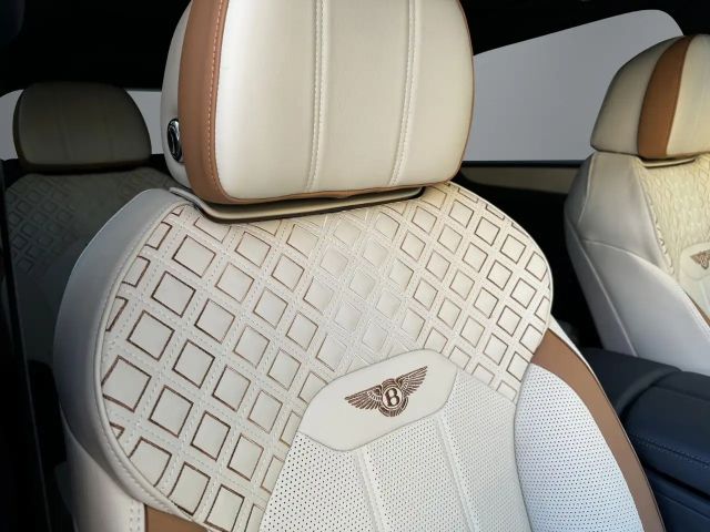 Bentley Bentayga Hybrid