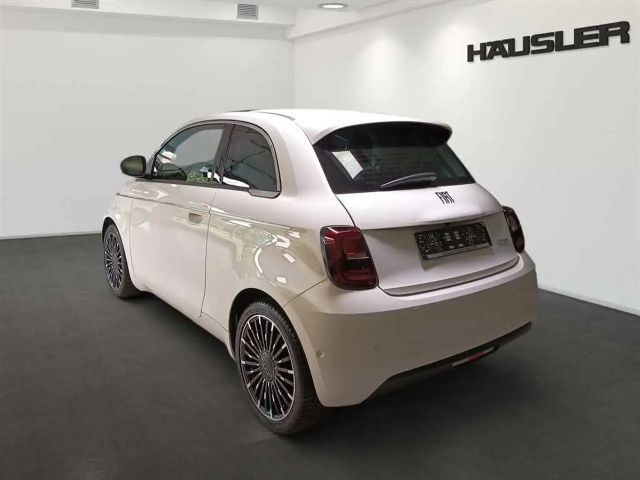 Fiat 500e by Bocelli