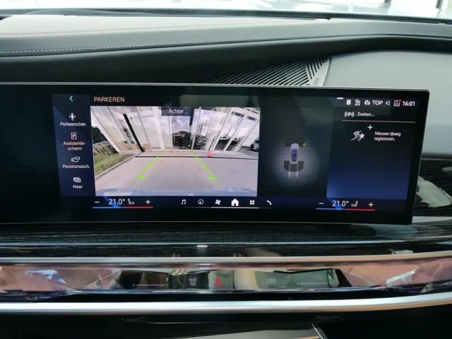 BMW i7 M-Sport Sedan