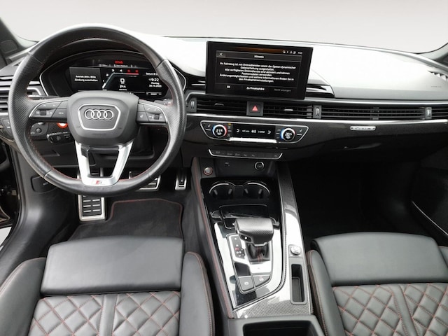 Audi S4 Avant Quattro