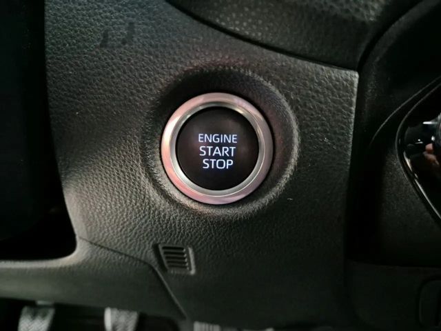 Toyota Aygo X Hatchback Play