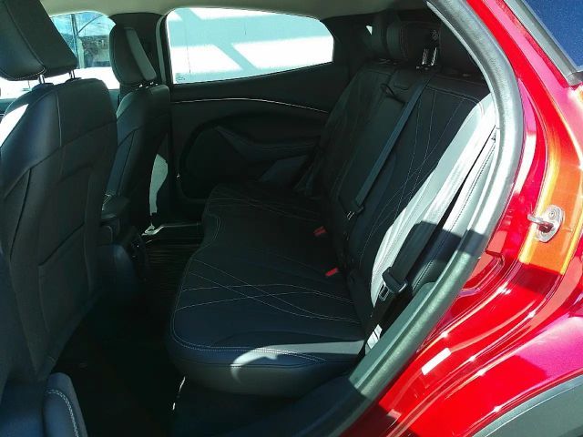 Ford Mustang Mach-E Standard range