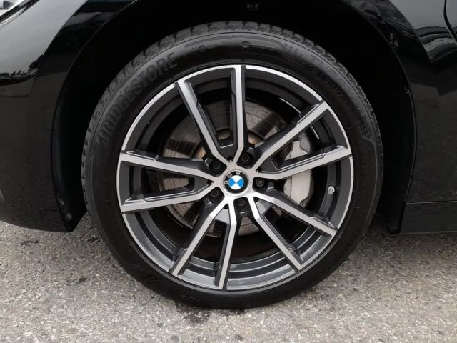 BMW 330 330e Sport Line Touring