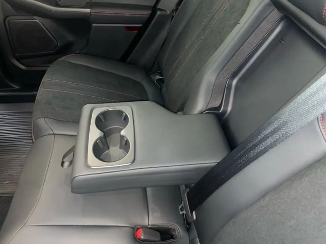 Ford Kuga Plug in Hybrid ST Line X