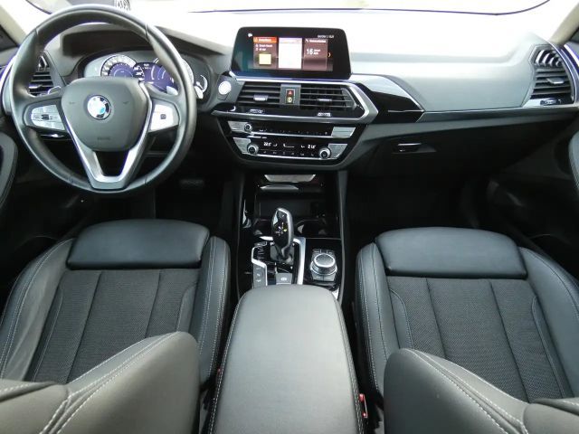 BMW X3 xDrive30e