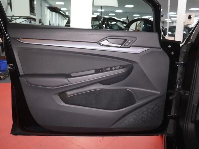 Volkswagen Golf 2.0 TDI DSG