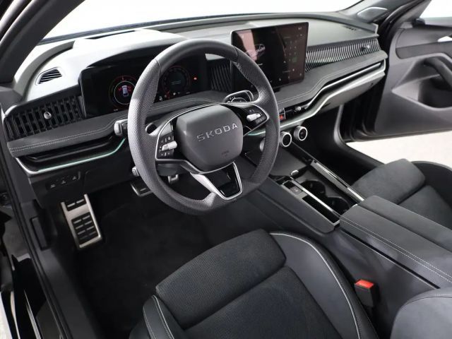 Skoda Superb Sportline iV