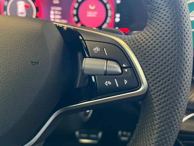 Skoda Octavia 2.0 TDI Combi Sportline iV