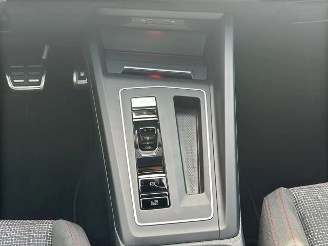 Volkswagen Golf 2.0 TSI DSG GTI Style