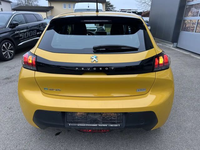 Peugeot E-208 Active Pack